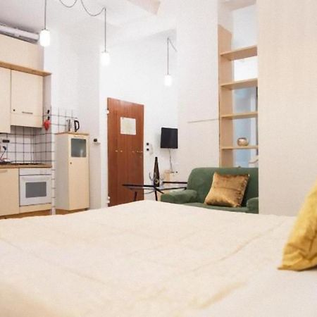 Tourist House Bologna - Fringe Lejlighed Eksteriør billede