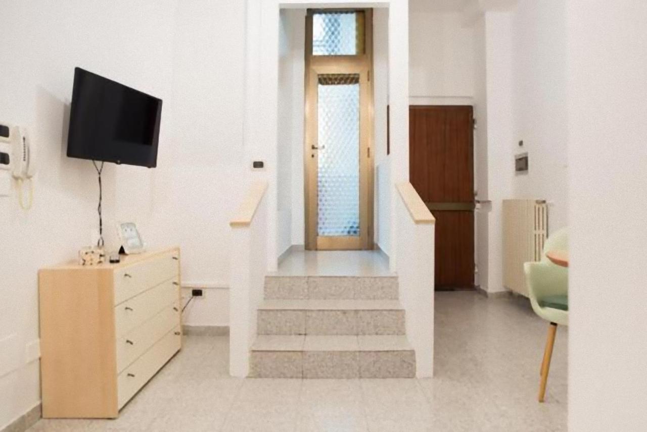 Tourist House Bologna - Fringe Lejlighed Eksteriør billede